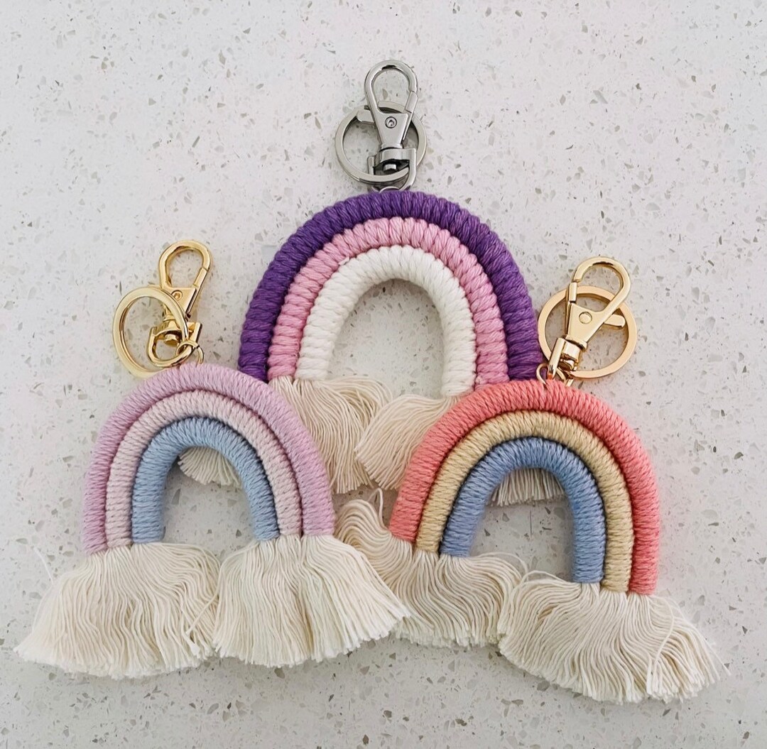 Macrame Rainbow Keychain Bag Tag Accessoire Choose Your Colour 