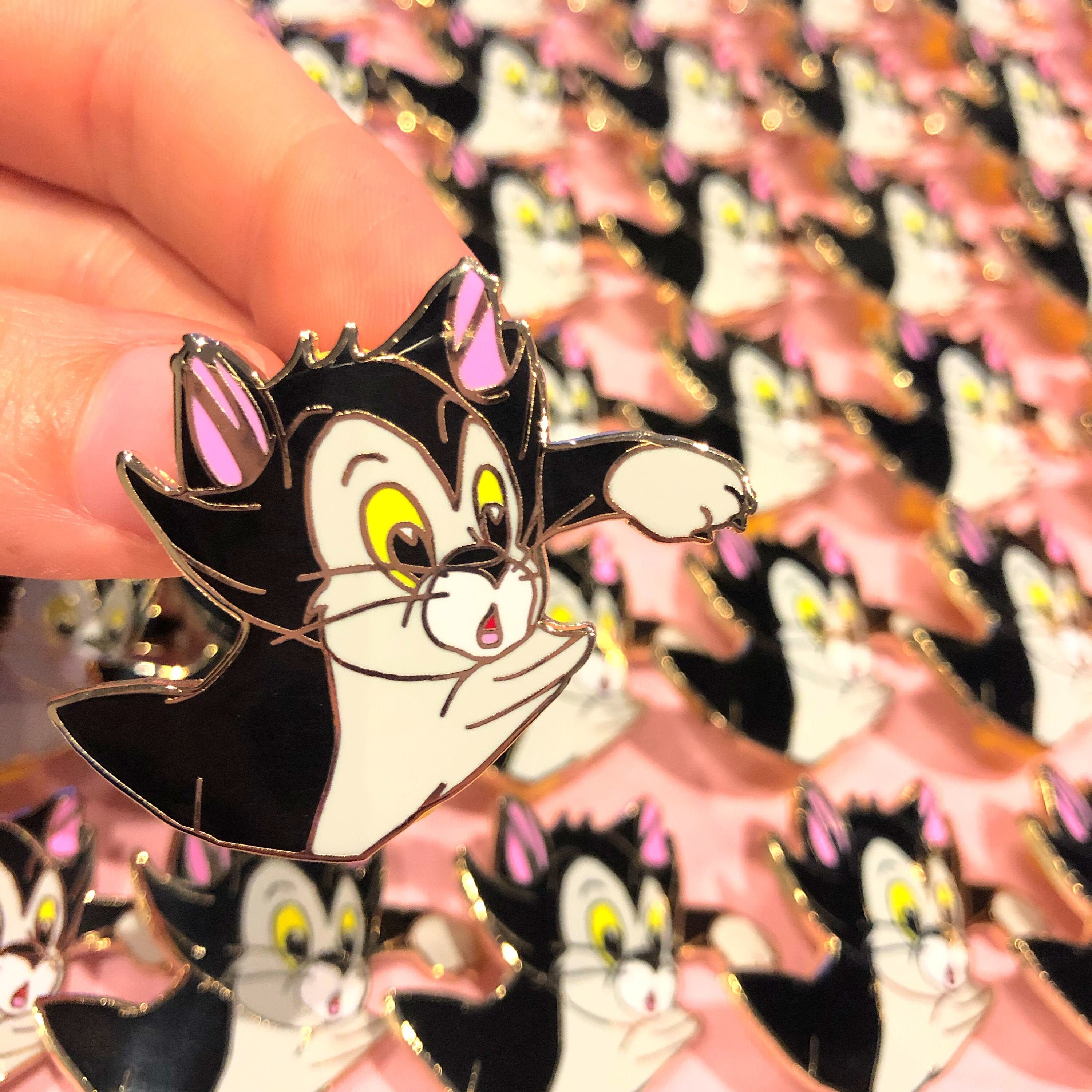 Figaro Fantasy Pin Scaredy Cat Series Disney Fantasy Pin Cat