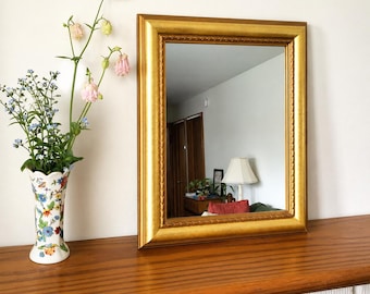 Vintage Hollywood Regency Gilt Gold Wall Mirror Laurel Leaf Design Frame Ready to Hang