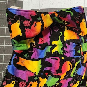 1 Tie dye Cat with hearts and flowers Bowl cozies - Reversible