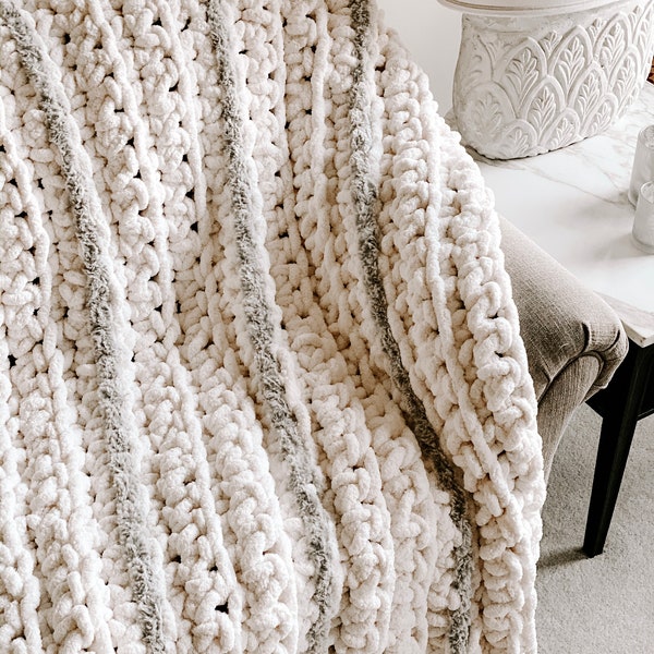 Winter Snow Chunky Crochet Blanket Pattern