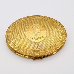 Vintage Decorated Compact Mirror- Make-Up Compact- Made In Great Britain- Quis Non Separabit
