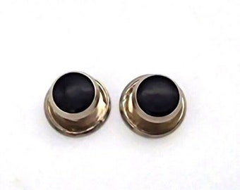 A Pair Of Vintage Black And Silver Shirt Studs- 10mm Diameter