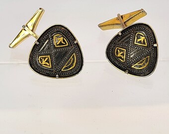 Vintage Gold Tone Damascene Cuff Links