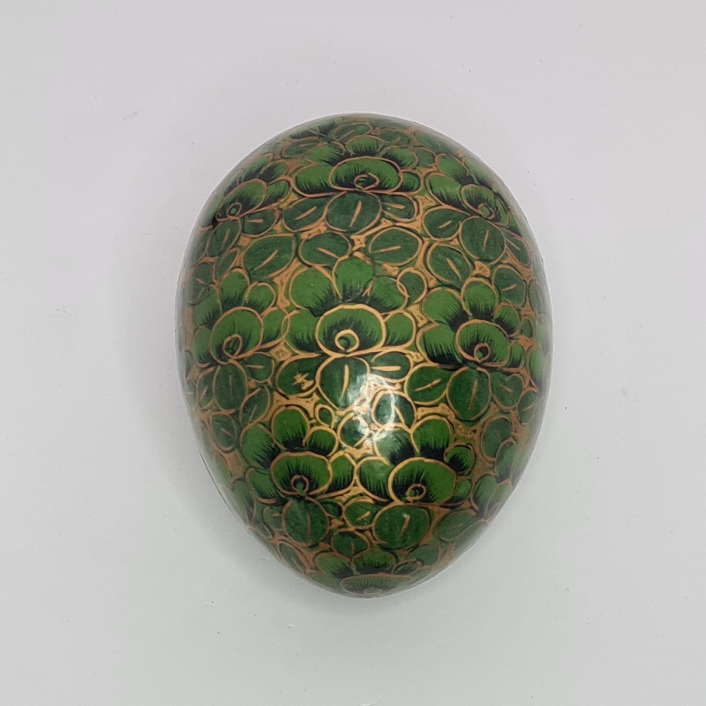 ヴィンテージグリーンの張り子卵型小物入れ - ゴールドフローラル