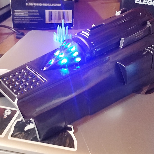 Whistling Birds LED light kit for Mandalorian gauntlet