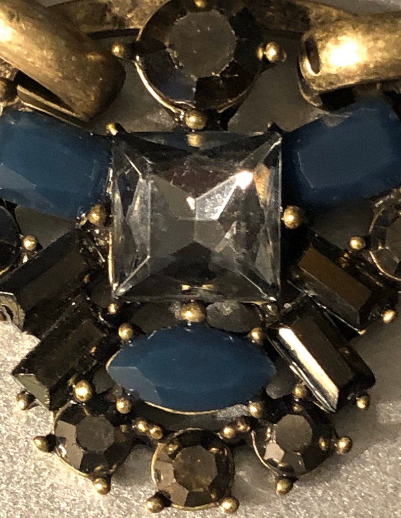 Ann Taylor Loft Necklace Blue Cognac /& clear rhinestones gold tone Signed