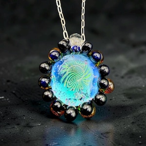 Optical Illusion Glass Pendant - Etsy