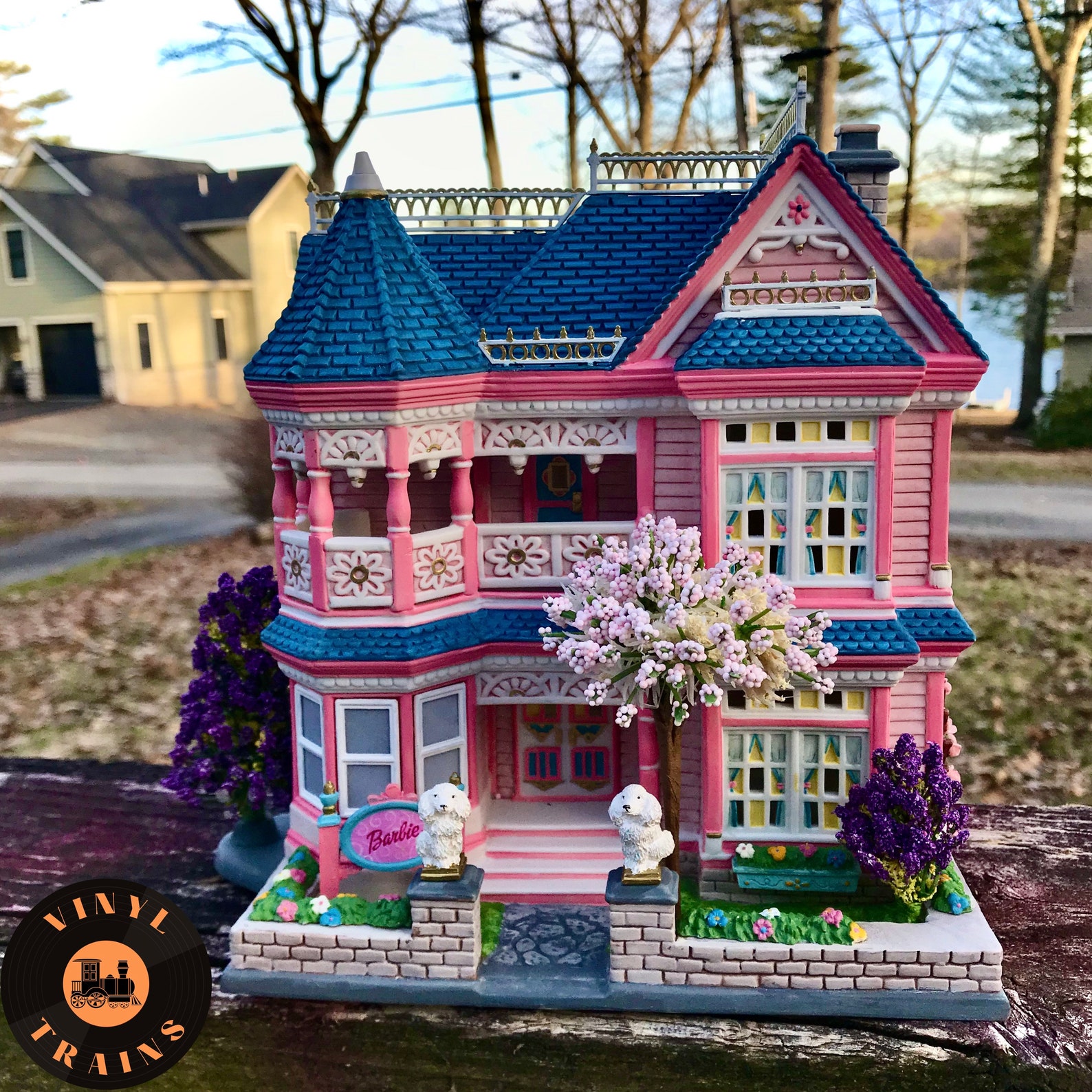 Barbie Dream House Department 56 Victorian Pink House Model Trains Dioramas Barbie Dolls 2000s