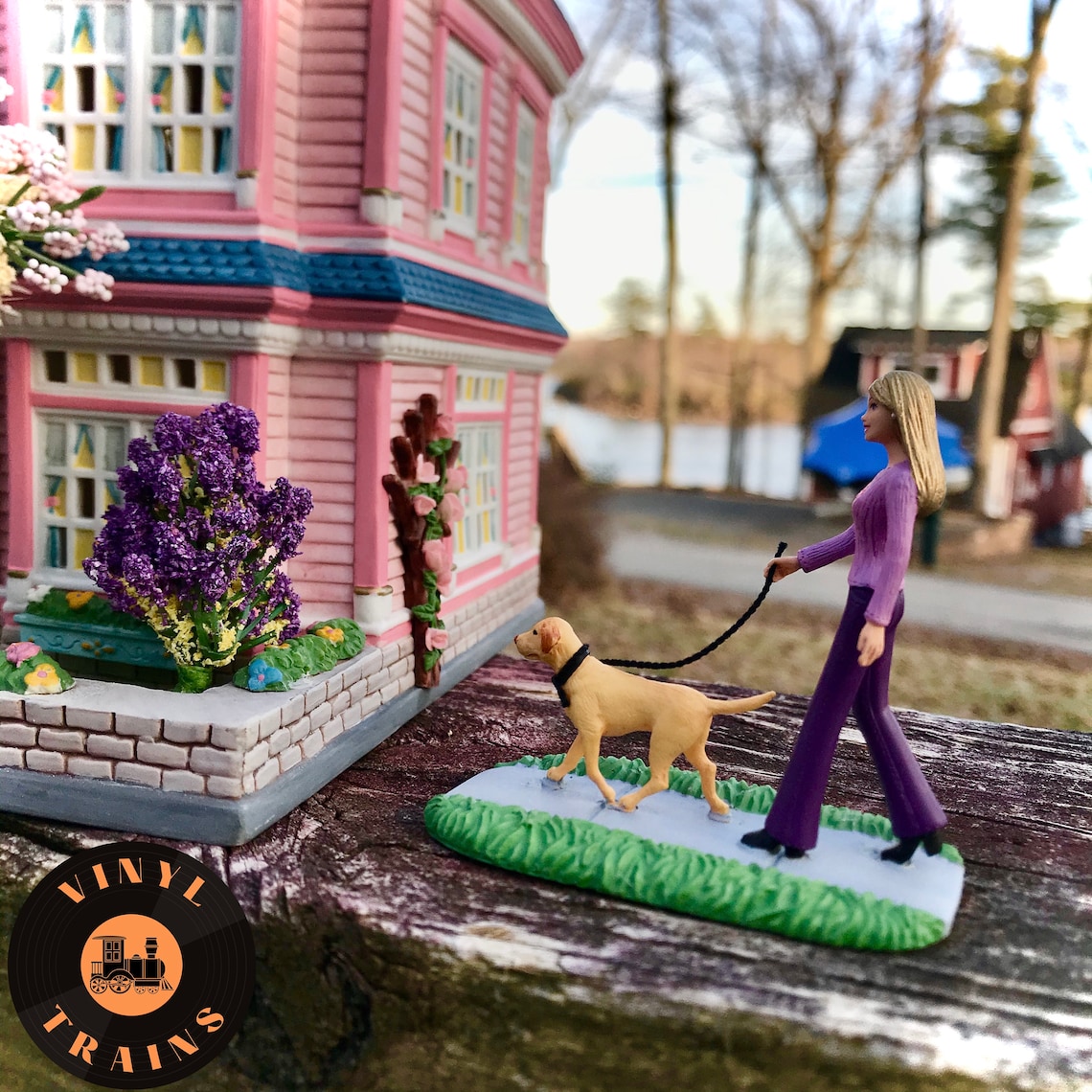 Barbie Dream House Department 56 Victorian Pink House Model Trains Dioramas Barbie Dolls 2000s
