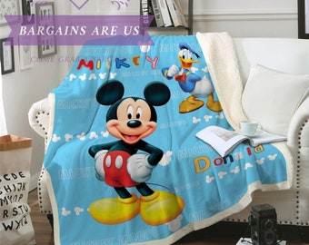 Donald duck fleece | Etsy Daisy Duck Custom Zippered Pillow