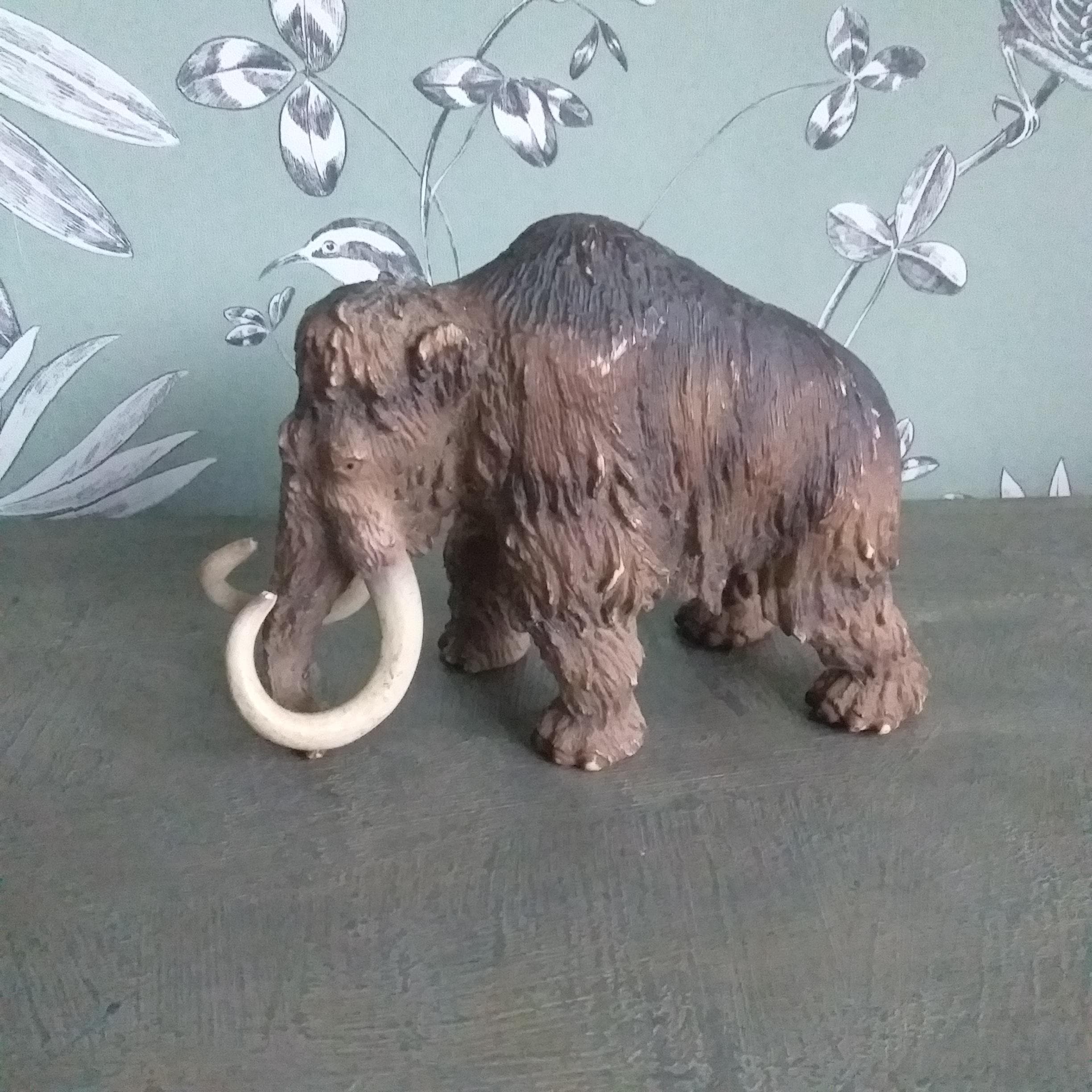 Schleich mammoth toy D-73527 am limes 69 RETIRED, image size:2448x2448