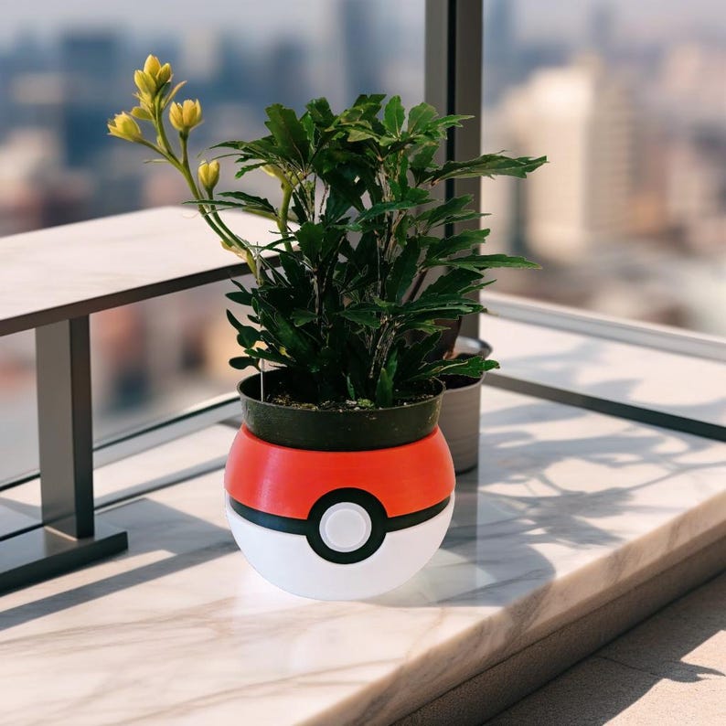 Pokemon Pokeball Planter