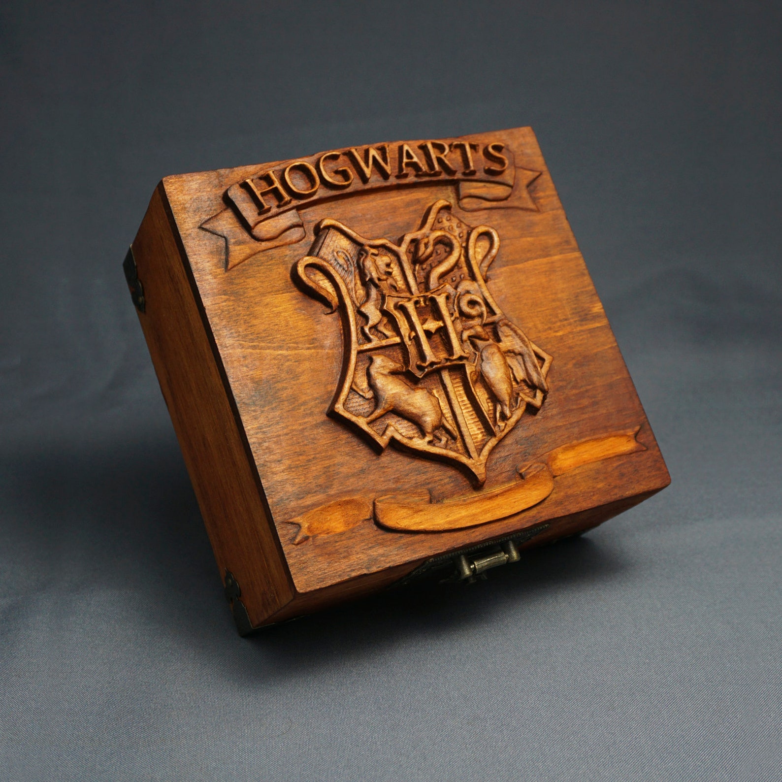 30+ Magical & Foolproof Harry Potter Gifts for Adults [Updated 2024 ]