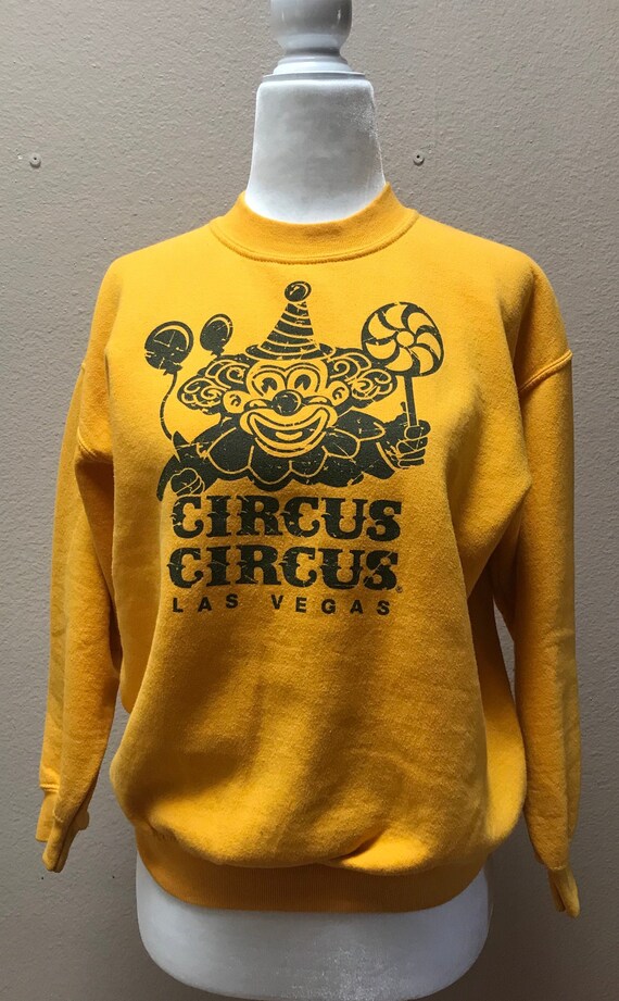 Vintage 1990's Circus Circus yellow sweatshirt