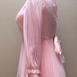 Vintage 1960's babydoll pink mini dress image 4