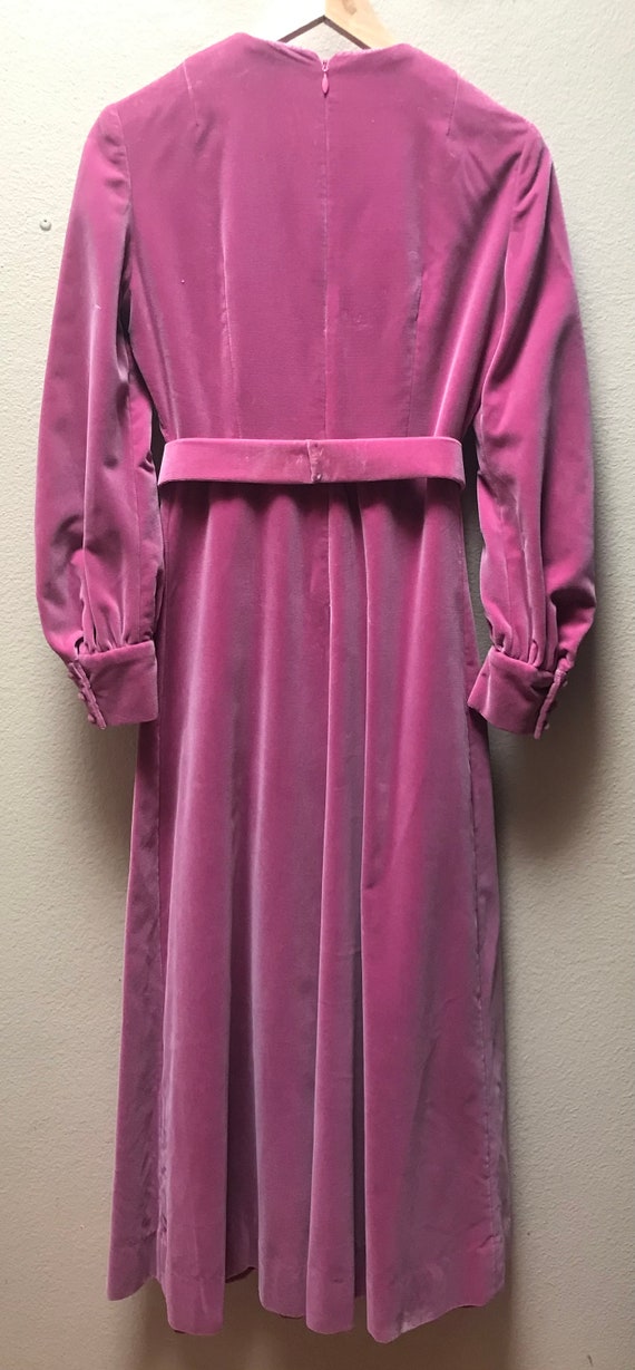 Vintage 1960's pink velvet dress - image 5