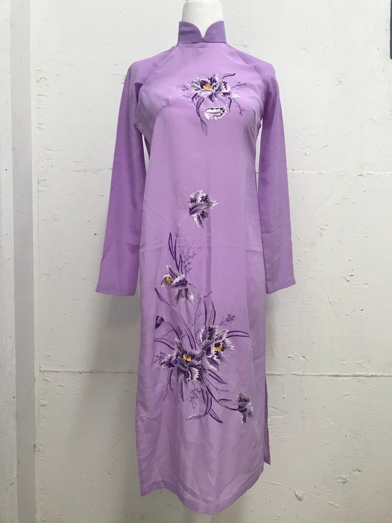 Vintage 1970's Chinoiserie violet dress