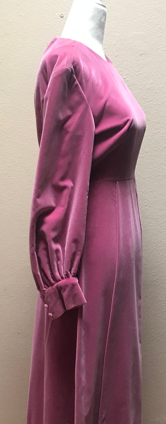 Vintage 1960's pink velvet dress - image 4