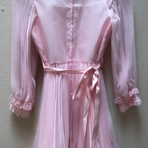 Vintage 1960's babydoll pink mini dress image 6