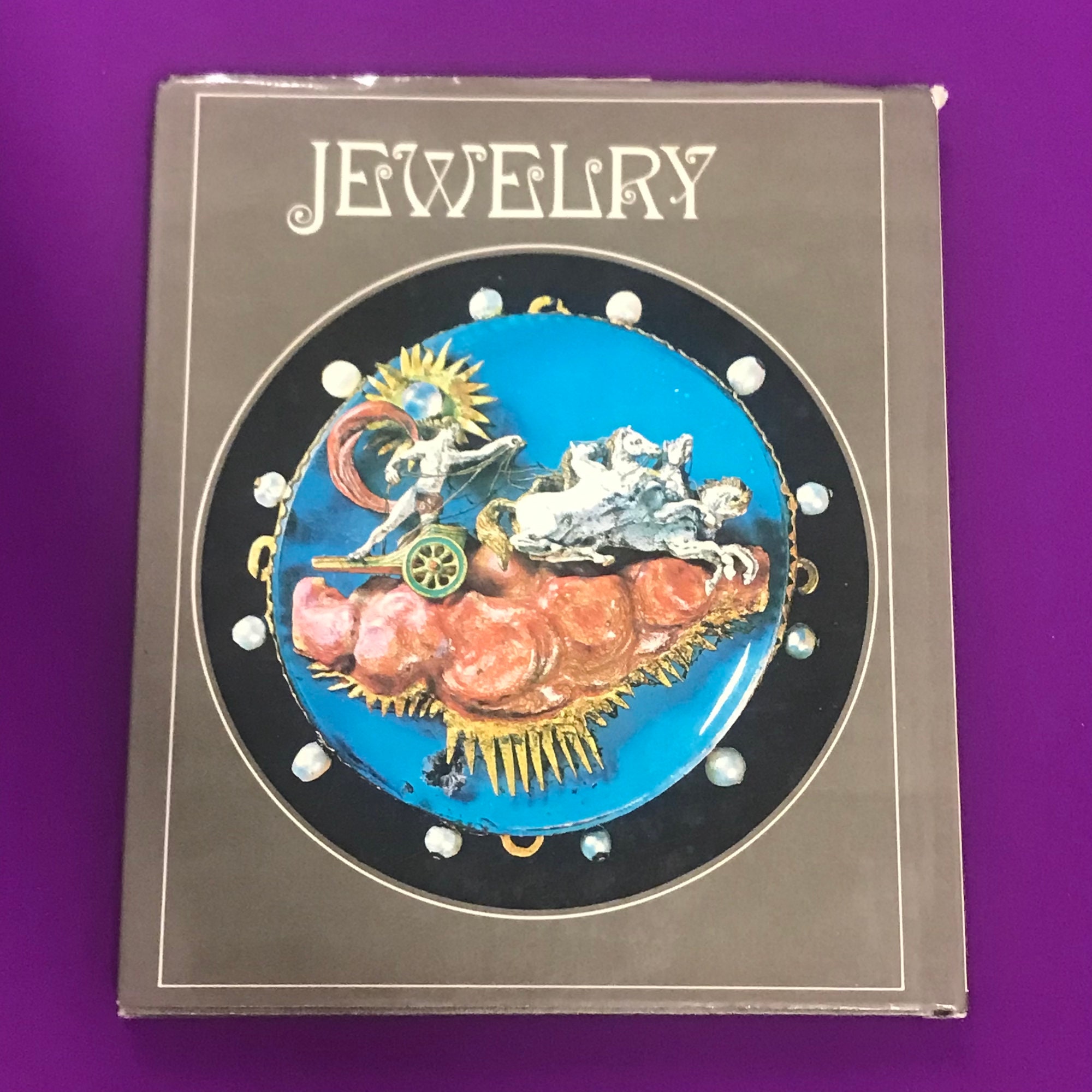 本　Jewelry from Renaissance to Art Deco JEWELRY From the Renaissance to Art Nouveau | Claude Fregnac