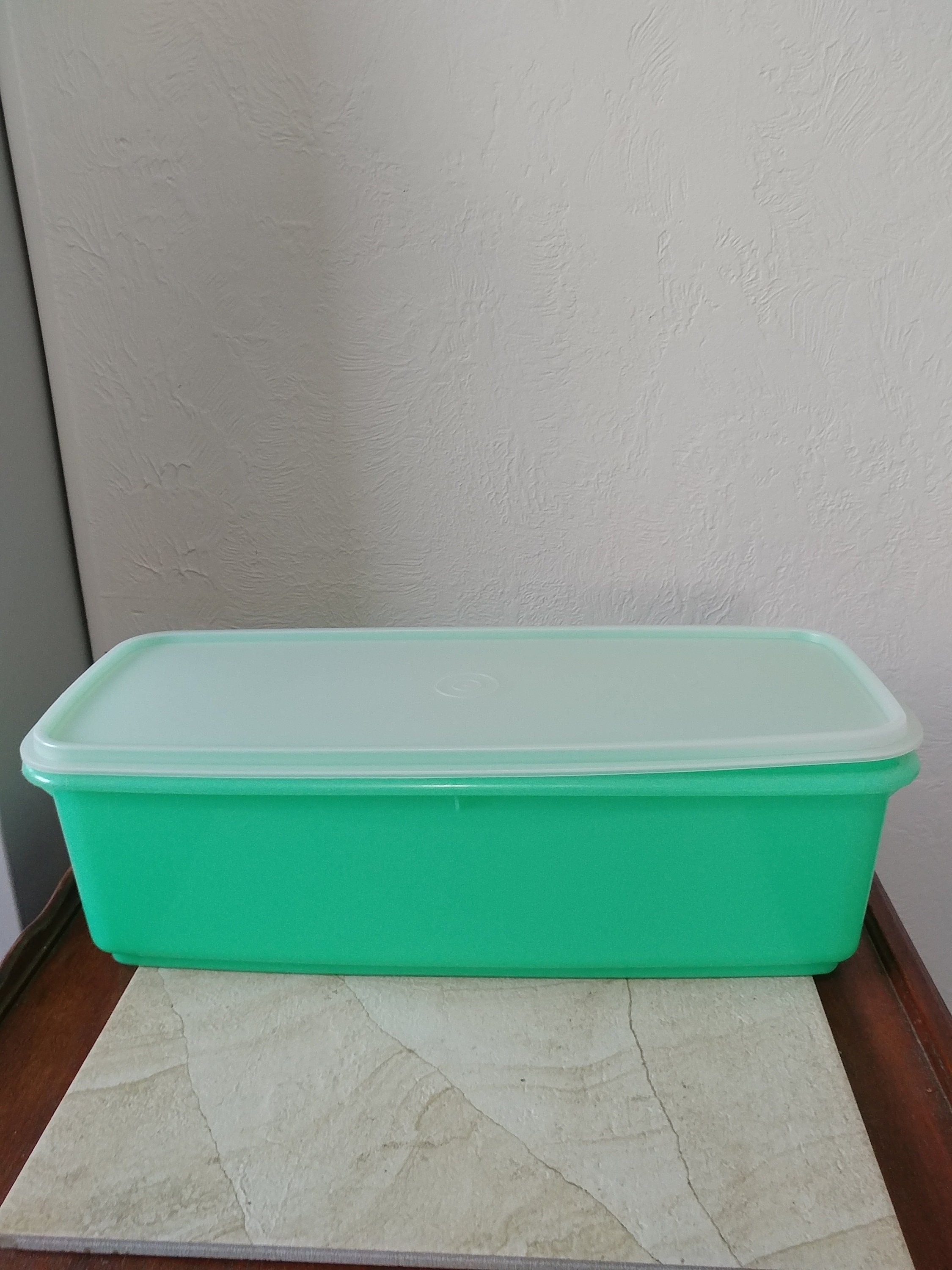 Vintage Jadeite Tupperware Celery Keeper Vegetable Crisp Etsy