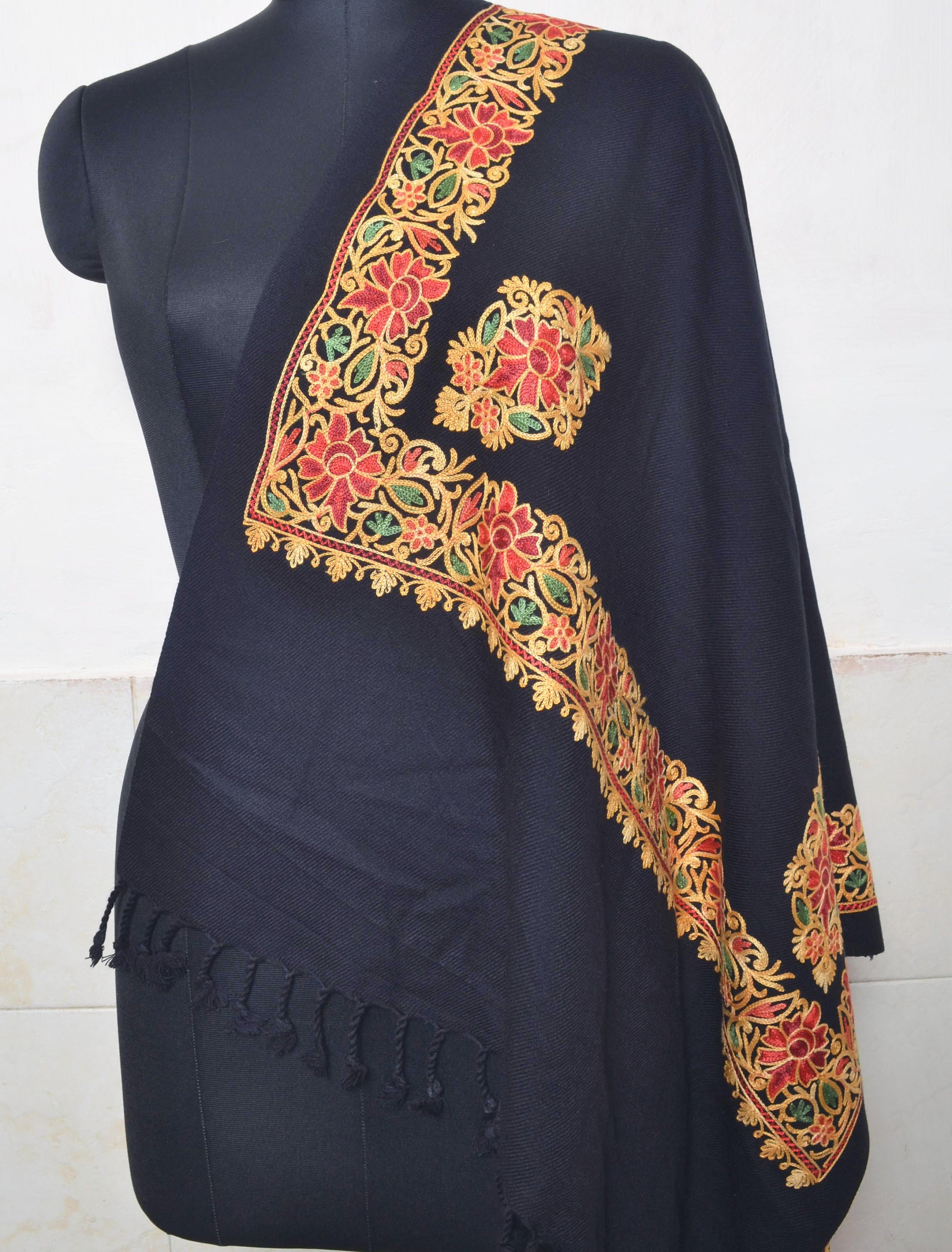 Châle Pashmina En Laine Tricoté Main - Vallée De Kullu - Noir à Rayures, Franges - Taille 84x40 Pouces - Fait Main En Inde