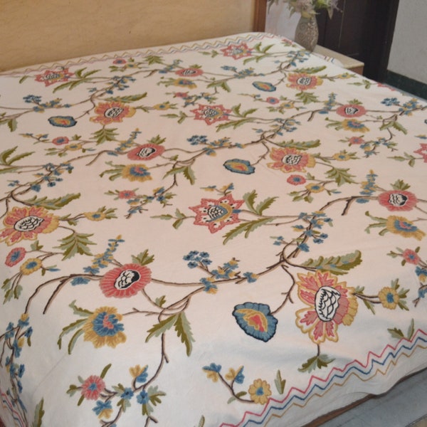 Traditional Crewel Embroidered Indian Kingsize Bedding Kashmir Handicraft Bedspread  100% Cotton  bedcover