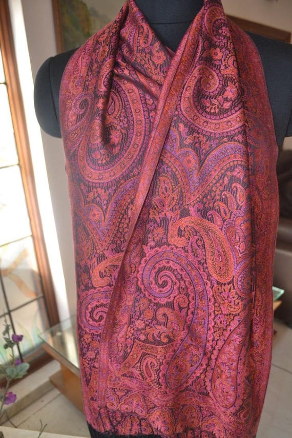 Iridescent Jamavar 100% Pure Silk Reversible Jamawar  Indian Paisley Jacquard 14x66inch