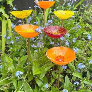 Bee bowl, bumble bowl, rain catcher, bird bath, butterfly bath, garden decoration, garden gift, garden flower