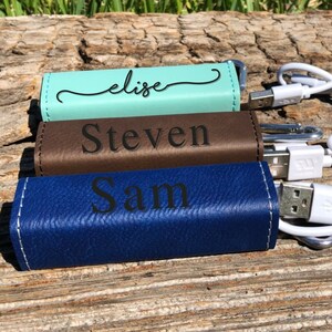 Banco de energía personalizado, Banco de energía de cuero 2200mAh, Cargador de teléfono de viaje, Paquete de batería, Cargador portátil, Regalo para él, Regalo para ella