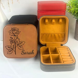 Birth Flower Jewelry Travel Case, Birth Month Flower Gift, Personalized Birthday Gift, Leather Jewelry Travel Case, Custom Jewelry Case