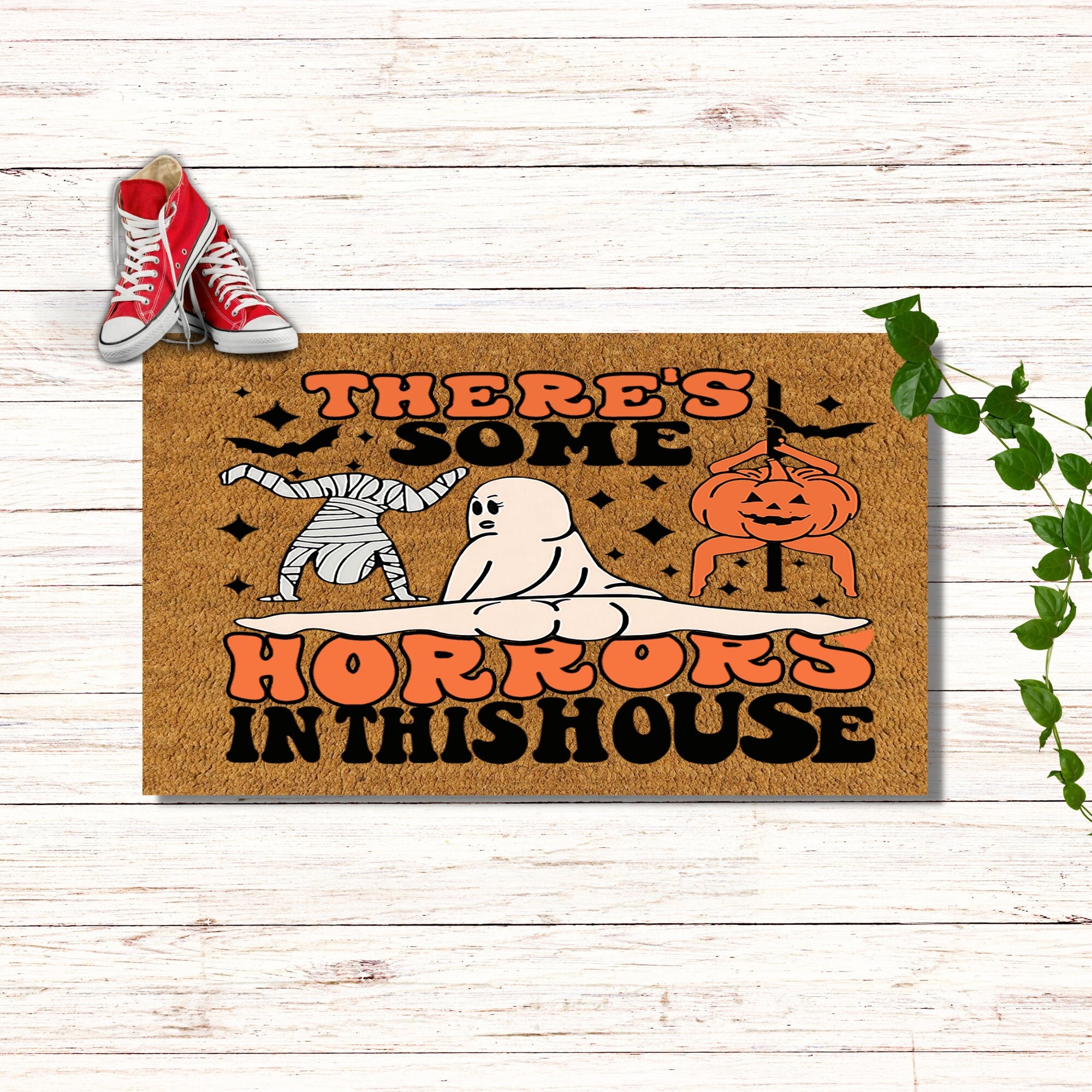 Funny Halloween Doormat, Funny Doormat, Halloween Door Mat, Welcome Mat, Funny Door Mat, There's Some Horrors in This House