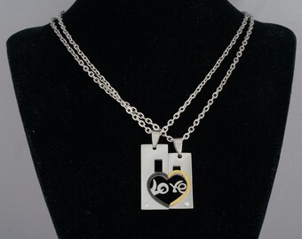 Couple Necklaces with Heart Love Pendant