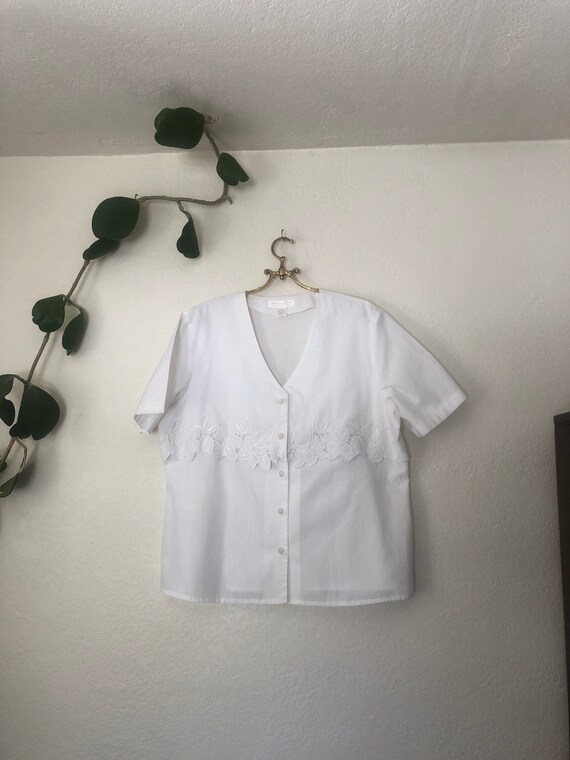 Vintage white cotton/polyester blouse, size L (16) - image 8