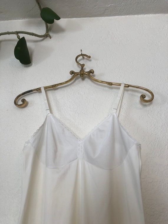 Vintage Vanity Fair small slip dress - image 7