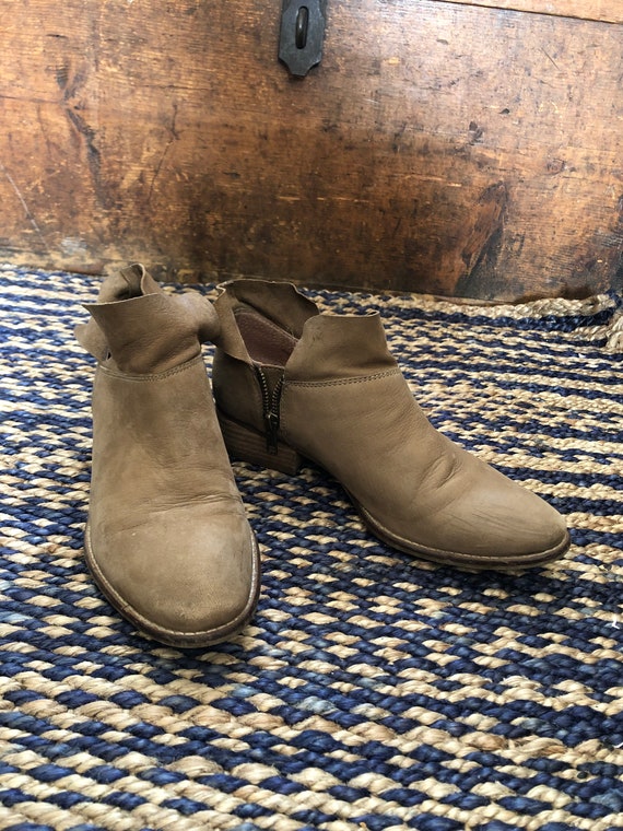 Seychelles boots, size 6 1/2 - image 2