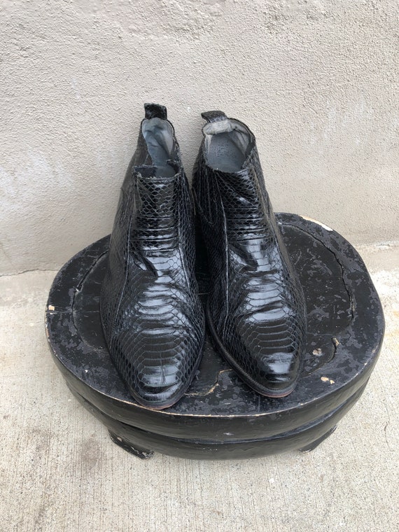 Vintage Stacy Adams black boots, genuine snake, si