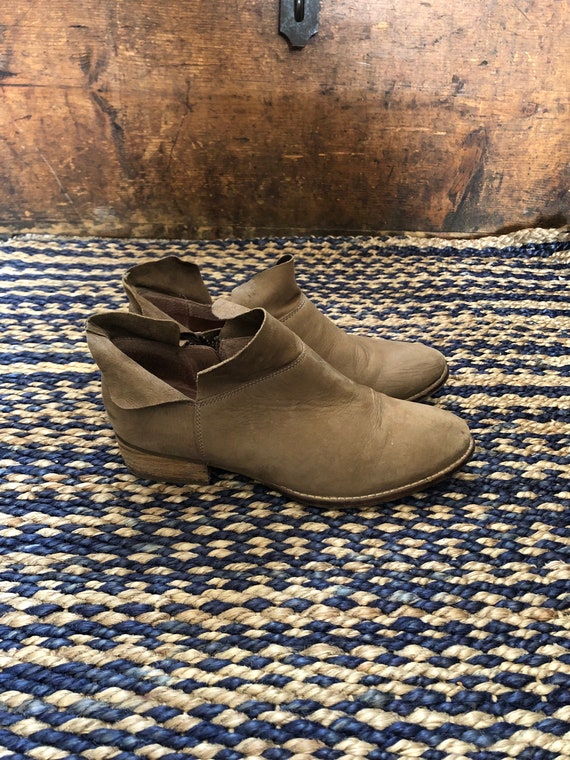 Seychelles boots, size 6 1/2 - image 1