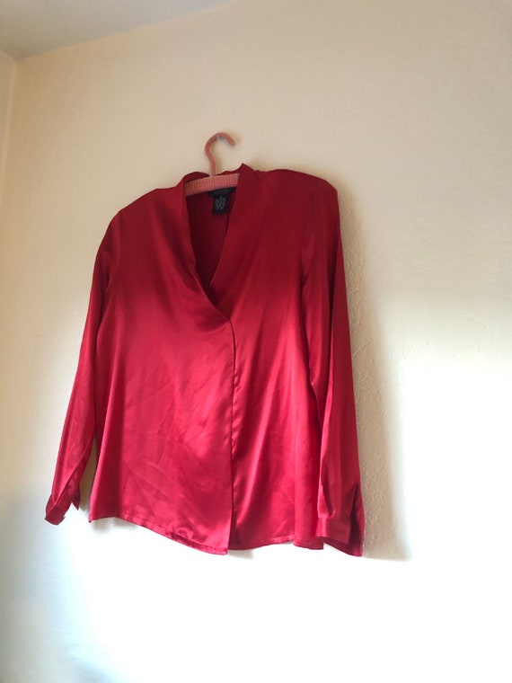 Vintage Studio 3000 red 100% silk blouse, size M