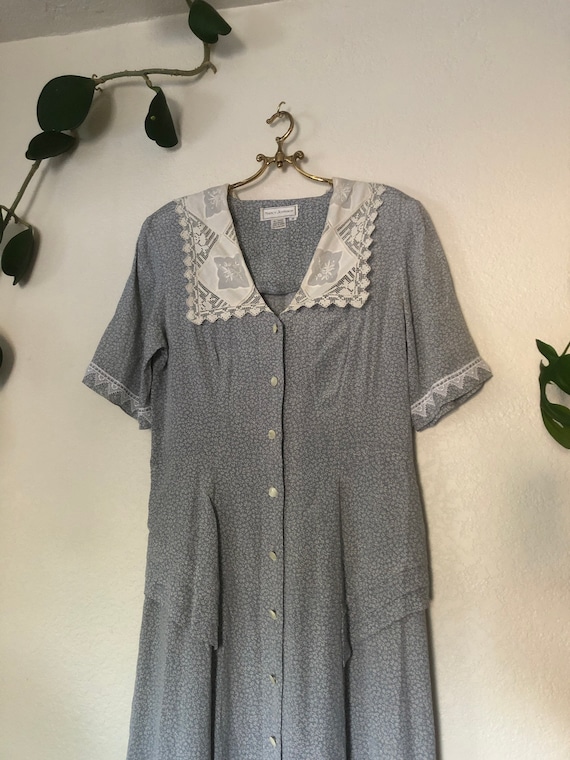 Original vintage Nancy Johnson prairie dress, size