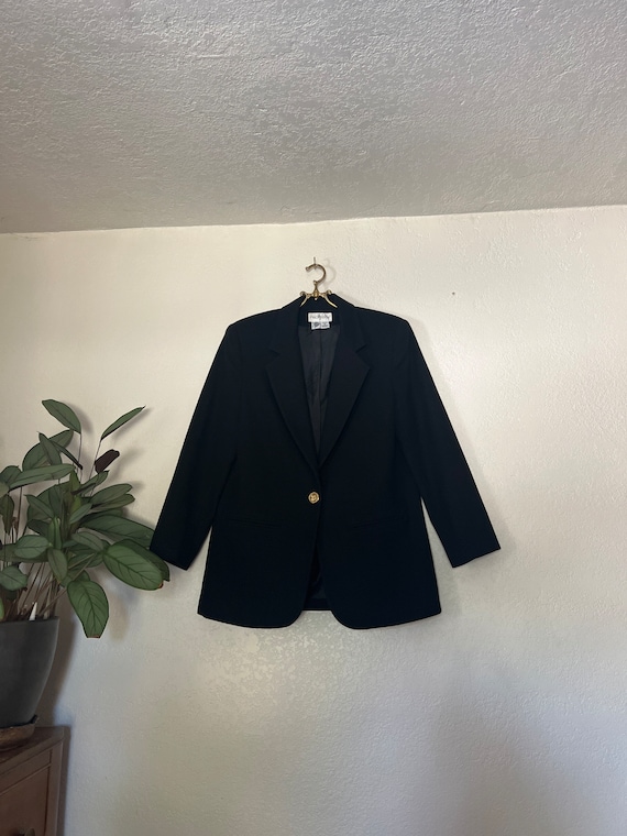 100% wool black blazer, size 10