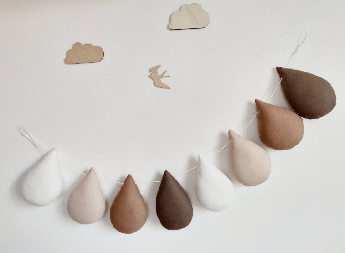 Guirlande Gouttes de Pluie en Coton Marron Écru Pour Décoration Chambre d'enfant