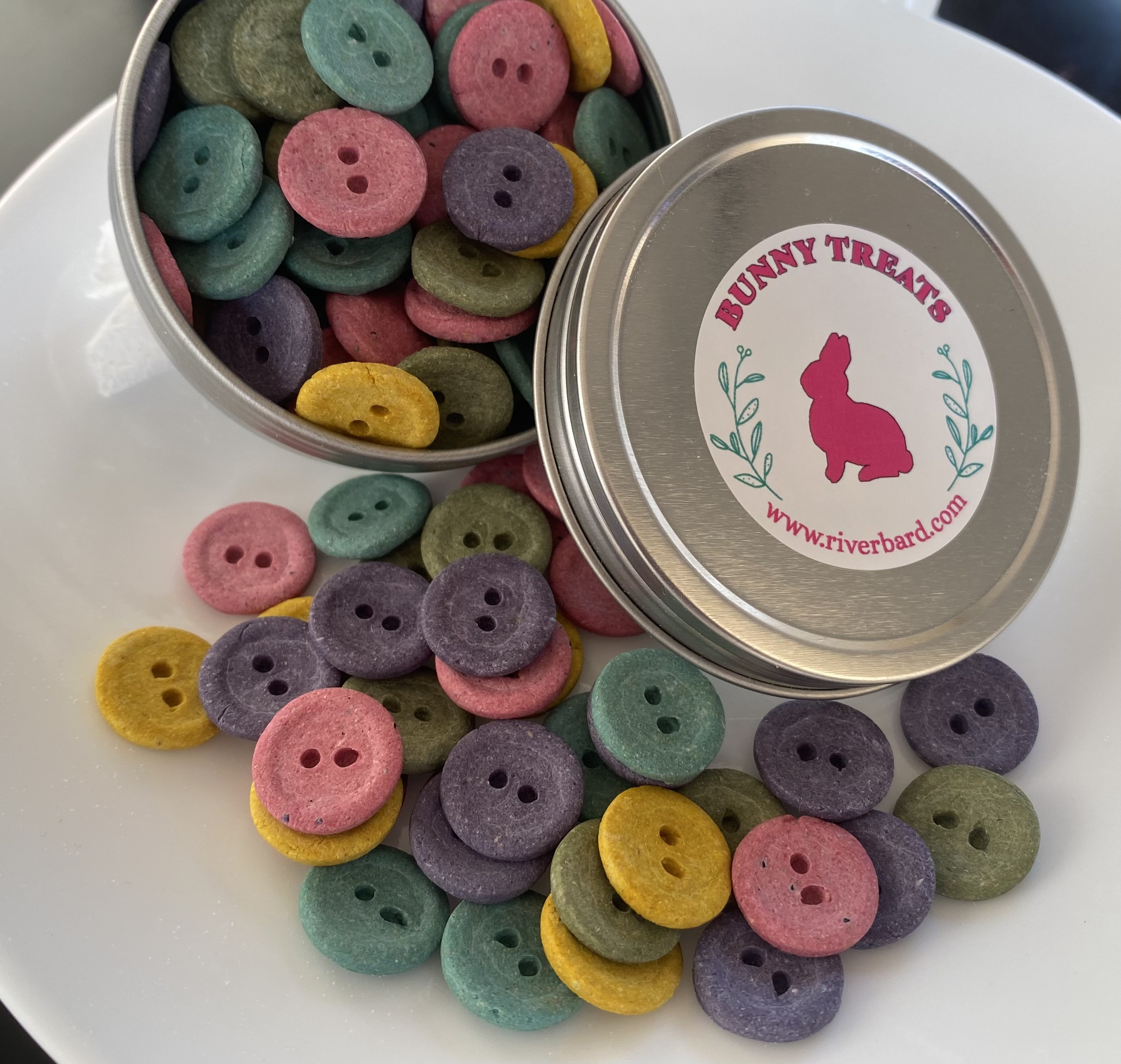 Bunny Buttons Organic Rabbit Treats in a Delicious Flavors Healthy