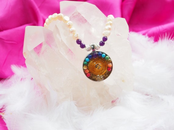 Natural pearl necklace with amethyst quartz and orgon pendant 7 chakras