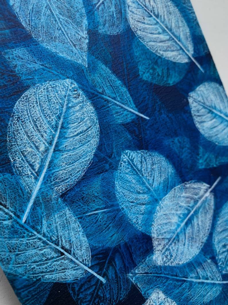 Peinture de feuilles d'océan Peinture imprimée de feuilles bleues profondes à bord image 5