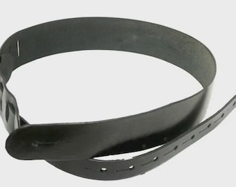 Correa de guitarra lisa con cola en tres colores: negro, marrón y tostado londinense.