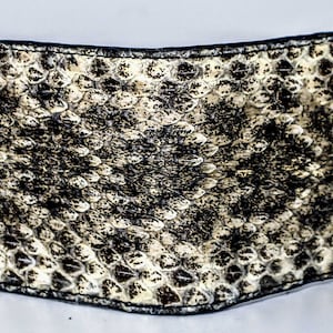Portemonnee van echt western-diamondback-ratelslangleer met binnenkant van echt kangoeroeleer