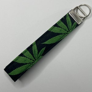 Weed/Marijuana/pot leaves/Cannabis Key Fob
