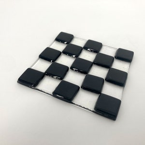 Checkered black and transparant Coasters - Kiln fused glass coasters - checkered glass - coffee table art - unique home gift